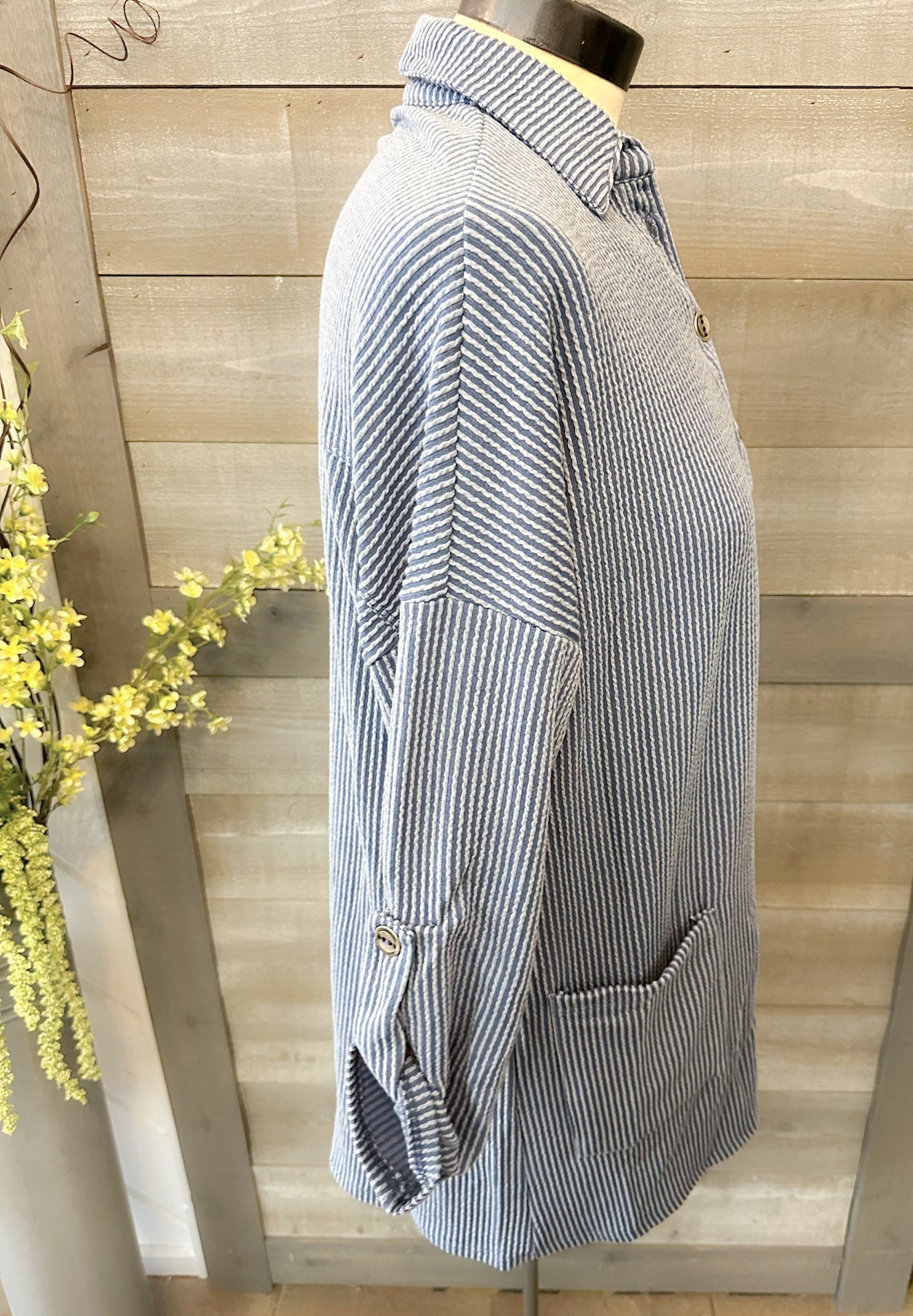 Henley Textured shirt