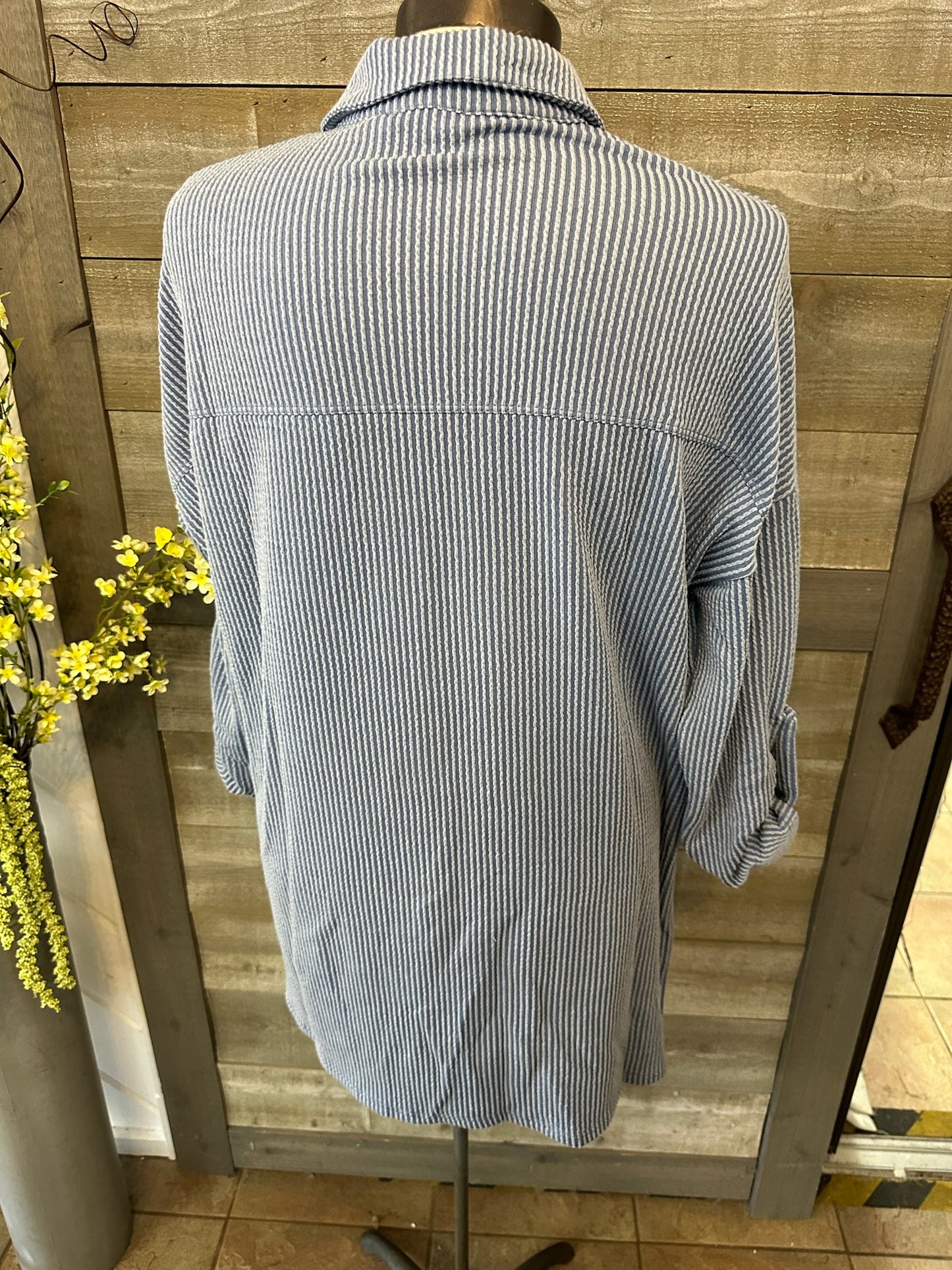 Henley Textured shirt