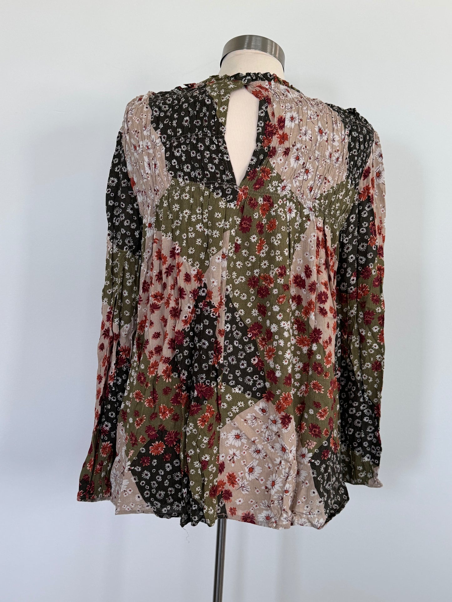 Long Sleeve Floral Patch Blouse