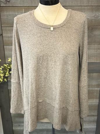 Long Sleeve hi-low sweater