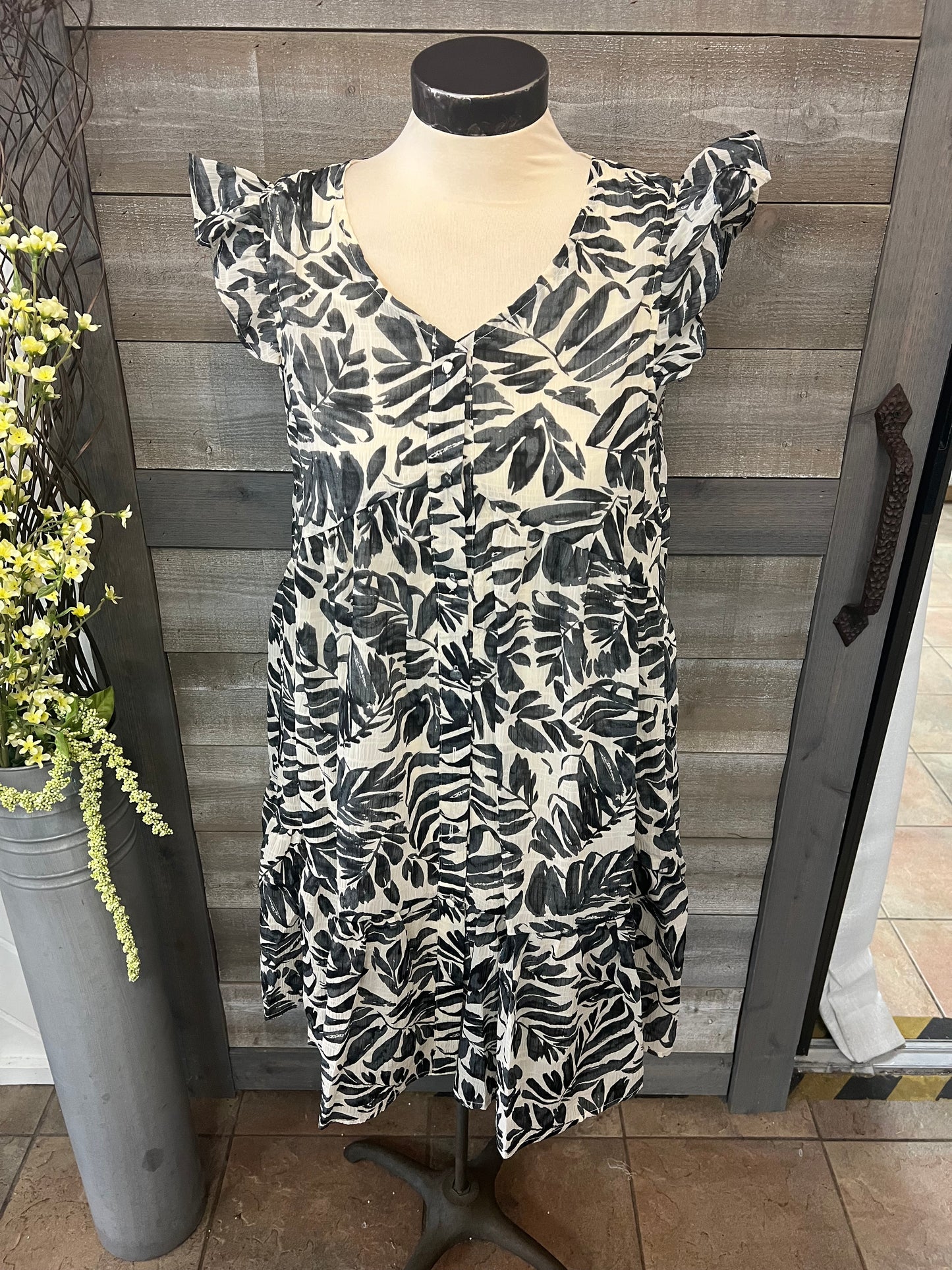 Black and White Palm Leaf Dress