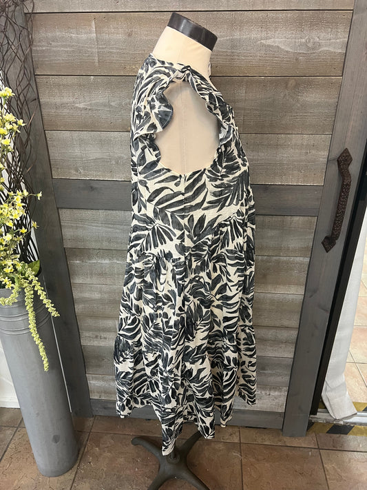 Black and White Palm Leaf Dress